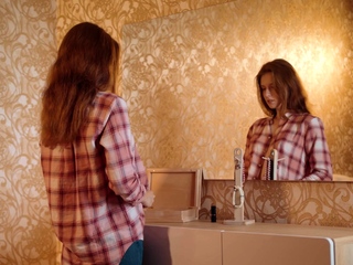 Sexy teen ebony solo toy masturbation