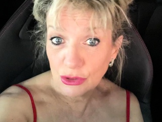 Blonde british pornstar kaz b masturbates public and outdoor