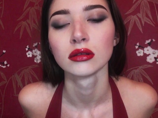 Cute brunette amateur babe sosha masturbating